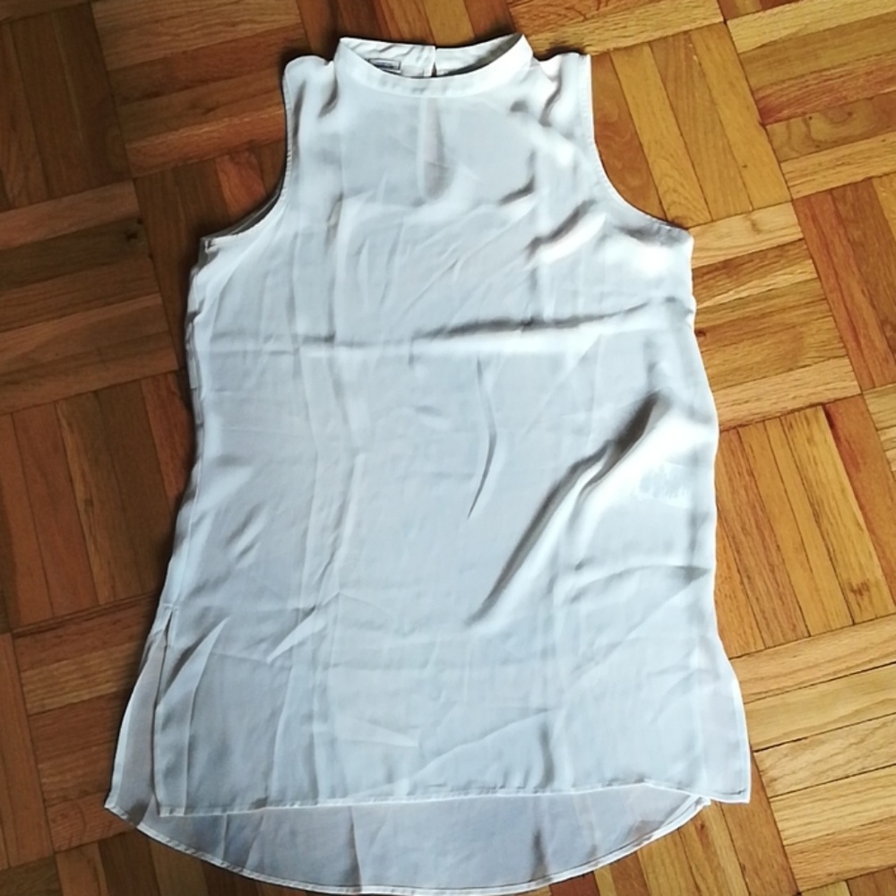 White long sleeveless top/tunic by PIMKIE